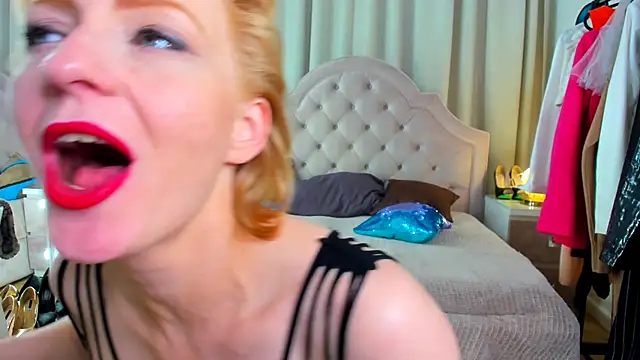 SquirtyAlisa online show from February 2025 08:53:02 PM