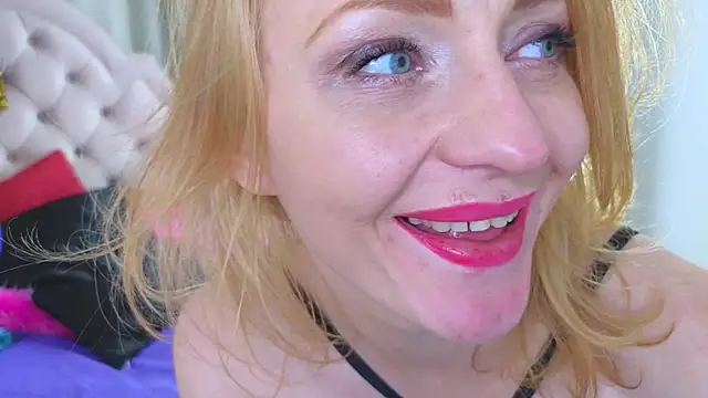 SquirtyAlisa online show from November 2025 03:23:02 PM