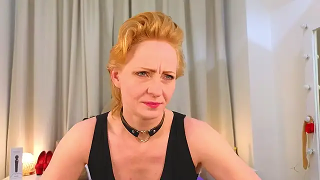 SquirtyAlisa online show from March 2025 06:14:01 PM
