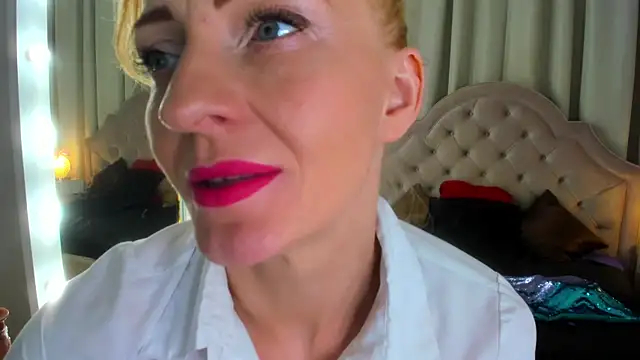 SquirtyAlisa online show from September 2025 10:26:02 PM
