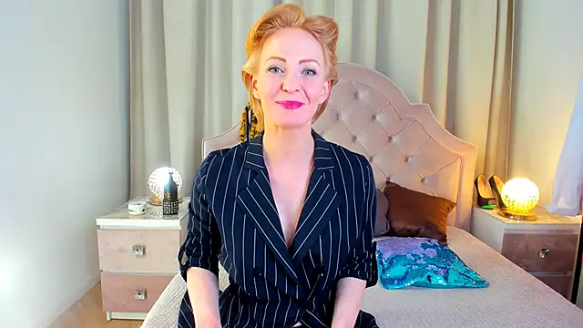 SquirtyAlisa online show from February 2025 02:33:02 PM