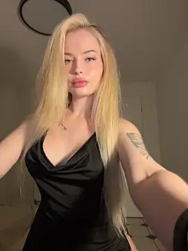 Vladamais online show from May 2026 04:43:01 PM