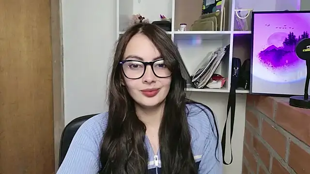 Snapshot of lalawhitte chatting on June 2026 09:12:01 PM lalawhitte online show from June 2026 09:12:01 PM