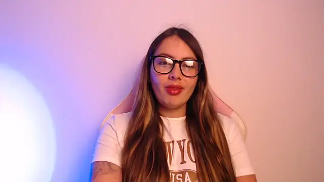 lalawhitte online show from January 2026 09:29:01 PM