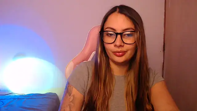 Snapshot of lalawhitte chatting on October 2025 09:47:01 PM lalawhitte online show from October 2025 09:47:01 PM