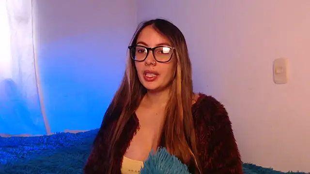 Snapshot of lalawhitte chatting on October 2025 09:13:01 PM lalawhitte online show from October 2025 09:13:01 PM