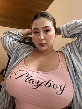 Kamilla Loop online show from October 2025 08:57:01 PM