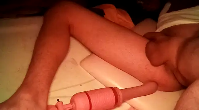 Babyboyy803 online show from December 2024 04:31:01 AM
