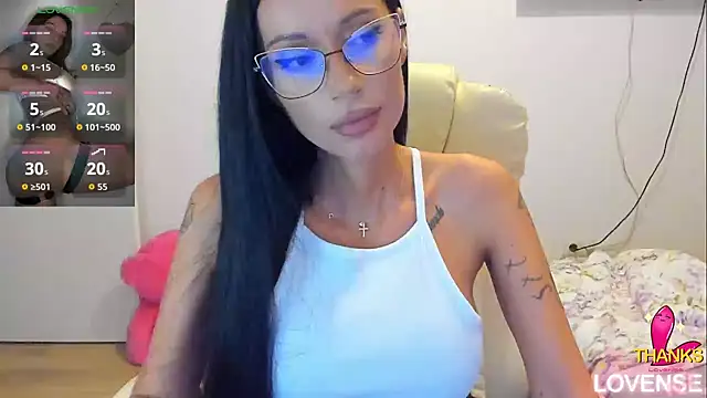 Snapshot of kissnicol32 chatting on July 2026 03:23:02 PM kissnicol32 online show from July 2026 03:23:02 PM