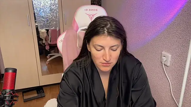 Katrin  kiss online show from July 2026 02:39:02 PM