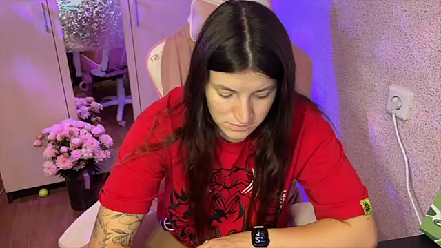 Katrin  kiss online show from February 2026 07:14:02 PM