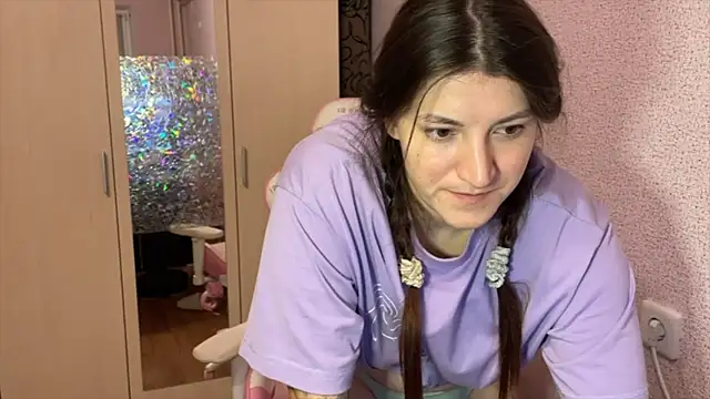 Katrin  kiss online show from March 2026 04:59:01 PM