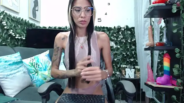 natasha squirt28 online show from March 2026 12:55:01 AM