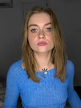 Goldloeckchen159 online show from April 2026 08:38:01 PM