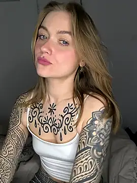 Goldloeckchen159 online show from April 2026 08:04:02 PM