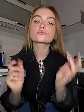 Goldloeckchen159 online show from January 2026 09:44:02 PM