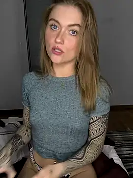 Goldloeckchen159 online show from March 2026 04:19:02 PM