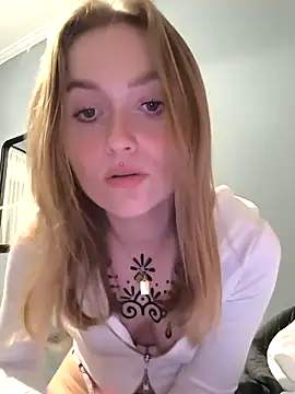 Goldloeckchen159 online show from February 2026 05:13:02 PM