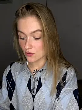 Goldloeckchen159 online show from March 2026 08:43:01 PM