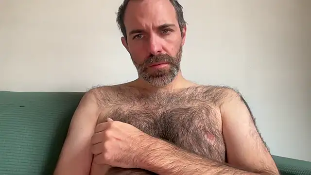 Brianjonest online show from November 2025 02:43:02 PM