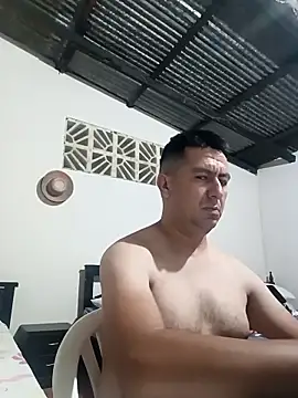 Snapshot of walwan85 chatting on November 2025 08:28:01 AM walwan85 online show from November 2025 08:28:01 AM