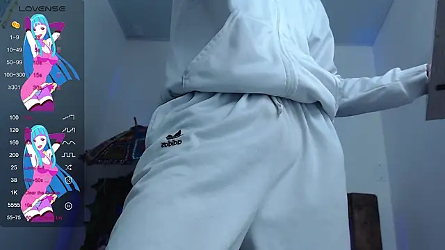 Snapshot of SARA_VAL3NTINA_ chatting on March 2025 05:07:02 PM SARA VAL3NTINA  online show from March 2025 05:07:02 PM