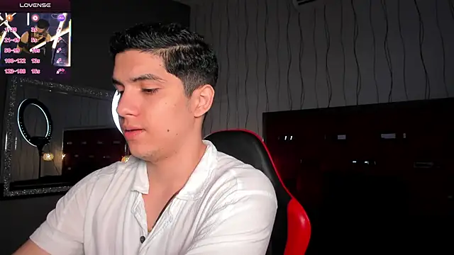 Snapshot of Brat_ chatting on January 2026 03:54:02 AM Brat online show from January 2026 03:54:02 AM