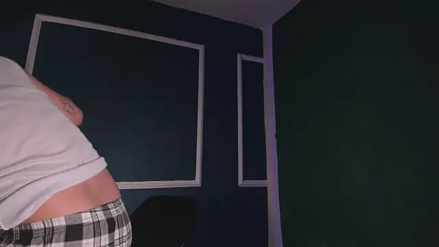 Brat  online show from March 2025 12:58:02 AM