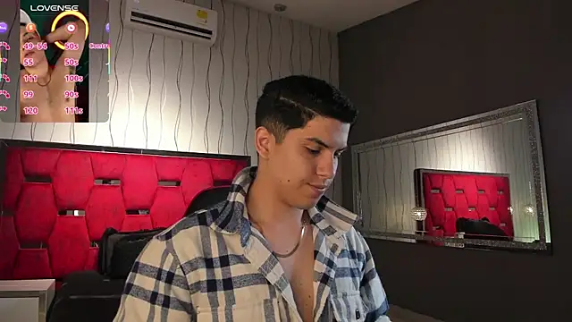 Snapshot of Brat_ chatting on December 2025 04:56:02 AM Brat online show from December 2025 04:56:02 AM