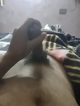 Veer555 online show from November 2025 04:24:02 AM