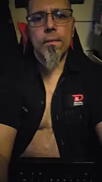 KrazyLegz online show from January 2026 11:44:01 PM