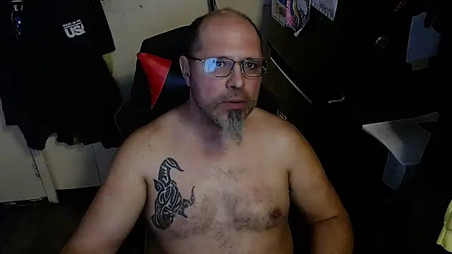 KrazyLegz online show from March 2026 01:22:01 AM