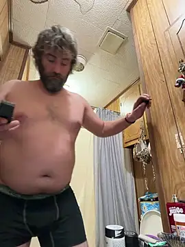 bigJohnson223 online show from December 2025 04:45:02 AM