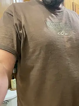 Snapshot of bigJohnson223 chatting on February 2025 02:51:02 AM bigJohnson223 online show from February 2025 02:51:02 AM