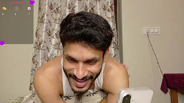 Palyboy426 online show from October 2025 03:49:02 PM