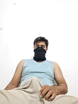 Snapshot of johny_69d@xh chatting on May 2026 05:39:02 PM johny 69dxh online show from May 2026 05:39:02 PM