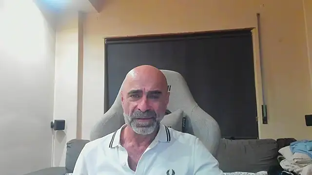 Bicopflirt online show from April 2026 10:05:02 PM