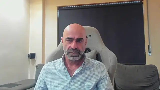 Snapshot of Bicopflirt chatting on February 2026 12:49:02 PM Bicopflirt online show from February 2026 12:49:02 PM