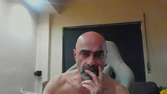 Bicopflirt online show from June 2026 05:50:01 PM