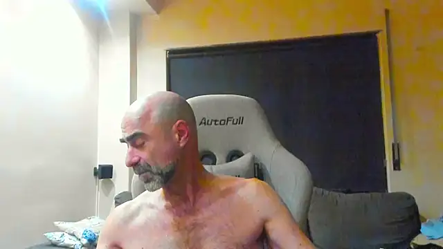 Bicopflirt online show from May 2026 11:41:01 PM