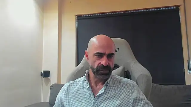 Snapshot of Bicopflirt chatting on February 2026 12:14:01 PM Bicopflirt online show from February 2026 12:14:01 PM