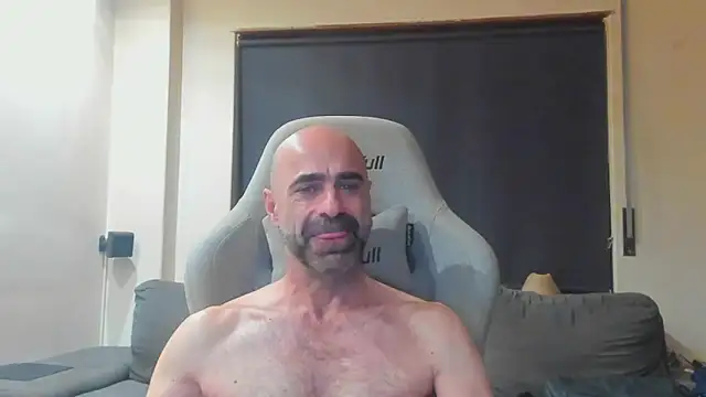 Bicopflirt online show from October 2025 12:42:01 AM