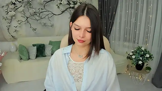 ContinentOfTranquility online show from November 2025 01:21:02 AM