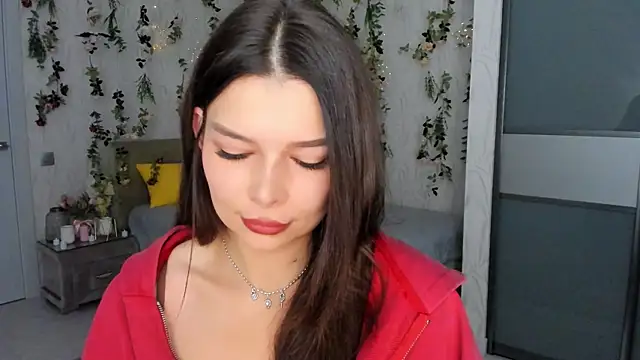 ContinentOfTranquility online show from November 2025 01:06:01 AM