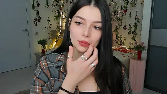 ContinentOfTranquility online show from March 2026 04:05:02 AM