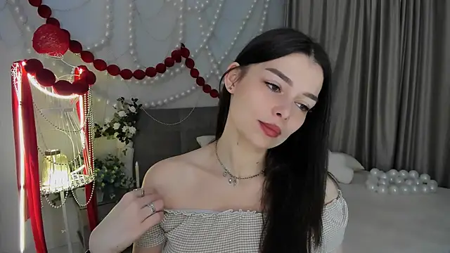 ContinentOfTranquility online show from April 2026 01:07:01 AM