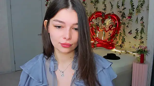 ContinentOfTranquility online show from February 2026 03:05:01 AM