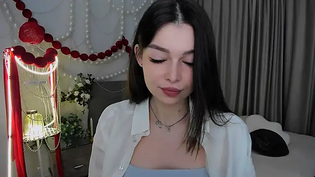 ContinentOfTranquility online show from April 2026 03:02:02 AM