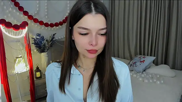 ContinentOfTranquility online show from December 2025 04:01:01 AM