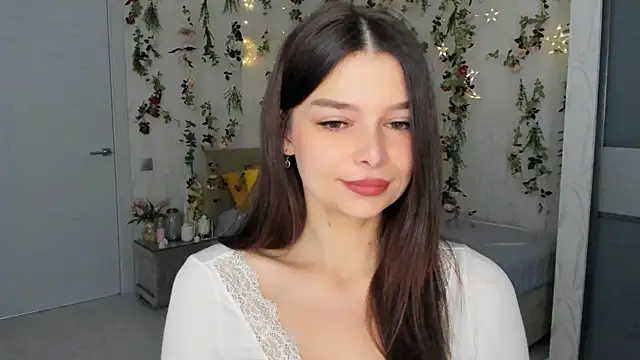 ContinentOfTranquility online show from November 2025 01:11:02 AM